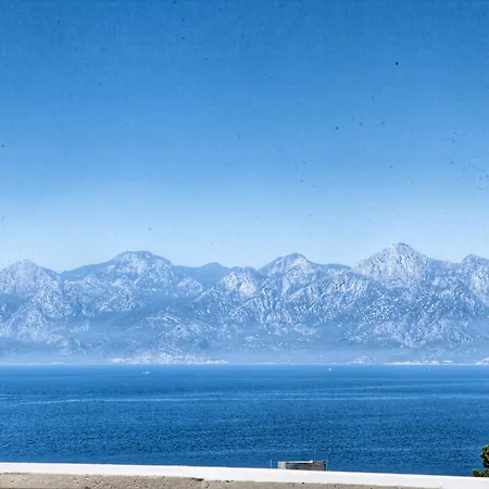 Siete Ξενοδοχείο 3*