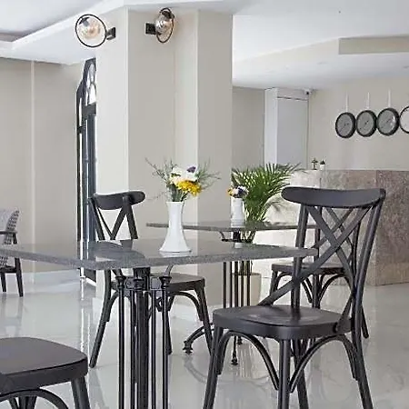Siete Hotel 3*