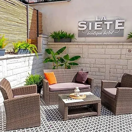 Hotel Siete